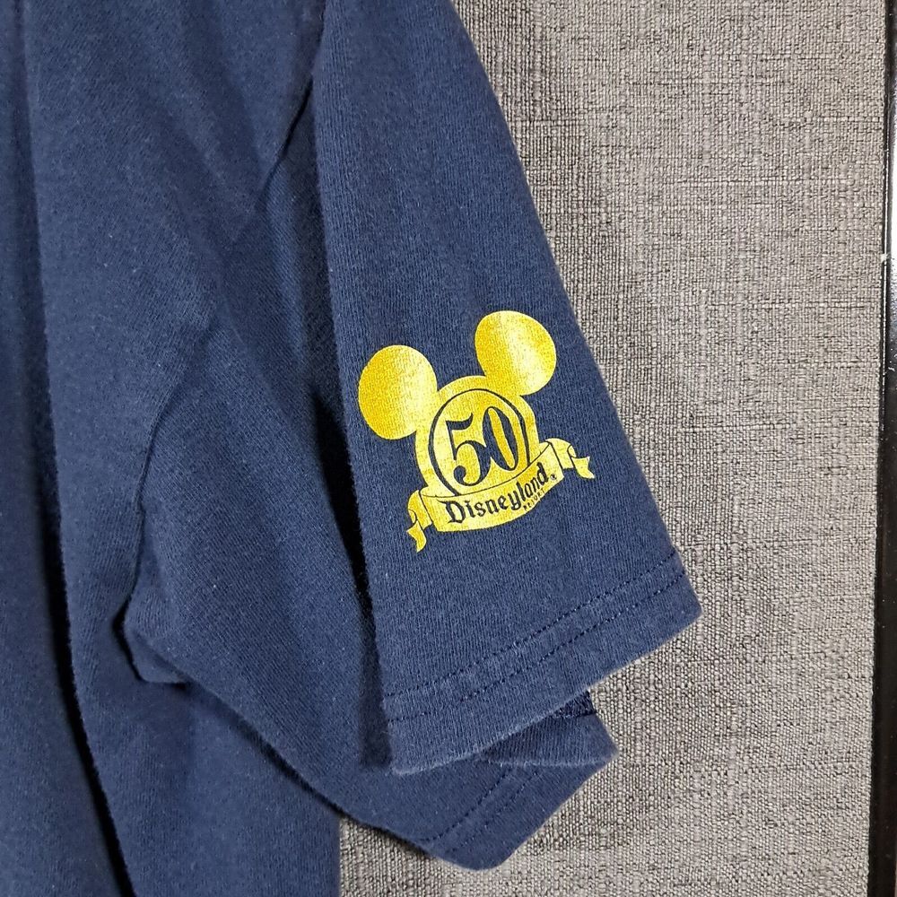 Disney Hollywood Bowl 2005 T-Shirt Blue Medium Fireworks Mickey Mouse Disneyland - Picture 8 of 11